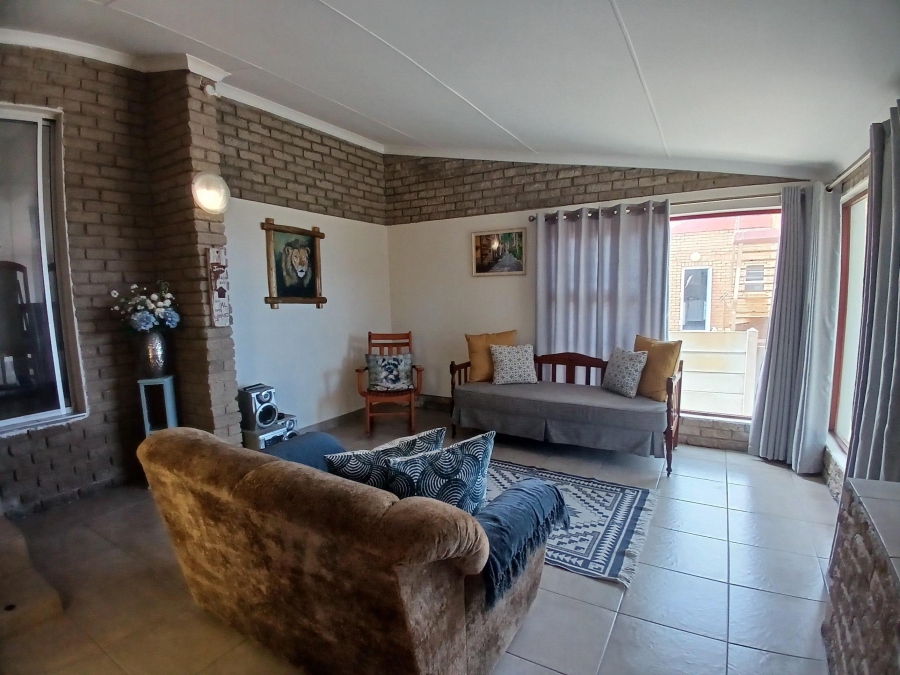 3 Bedroom Property for Sale in Dana Bay Western Cape